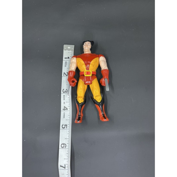 Vintage 1991 Marvel Wolverine Action Figure - Picture 12 of 13